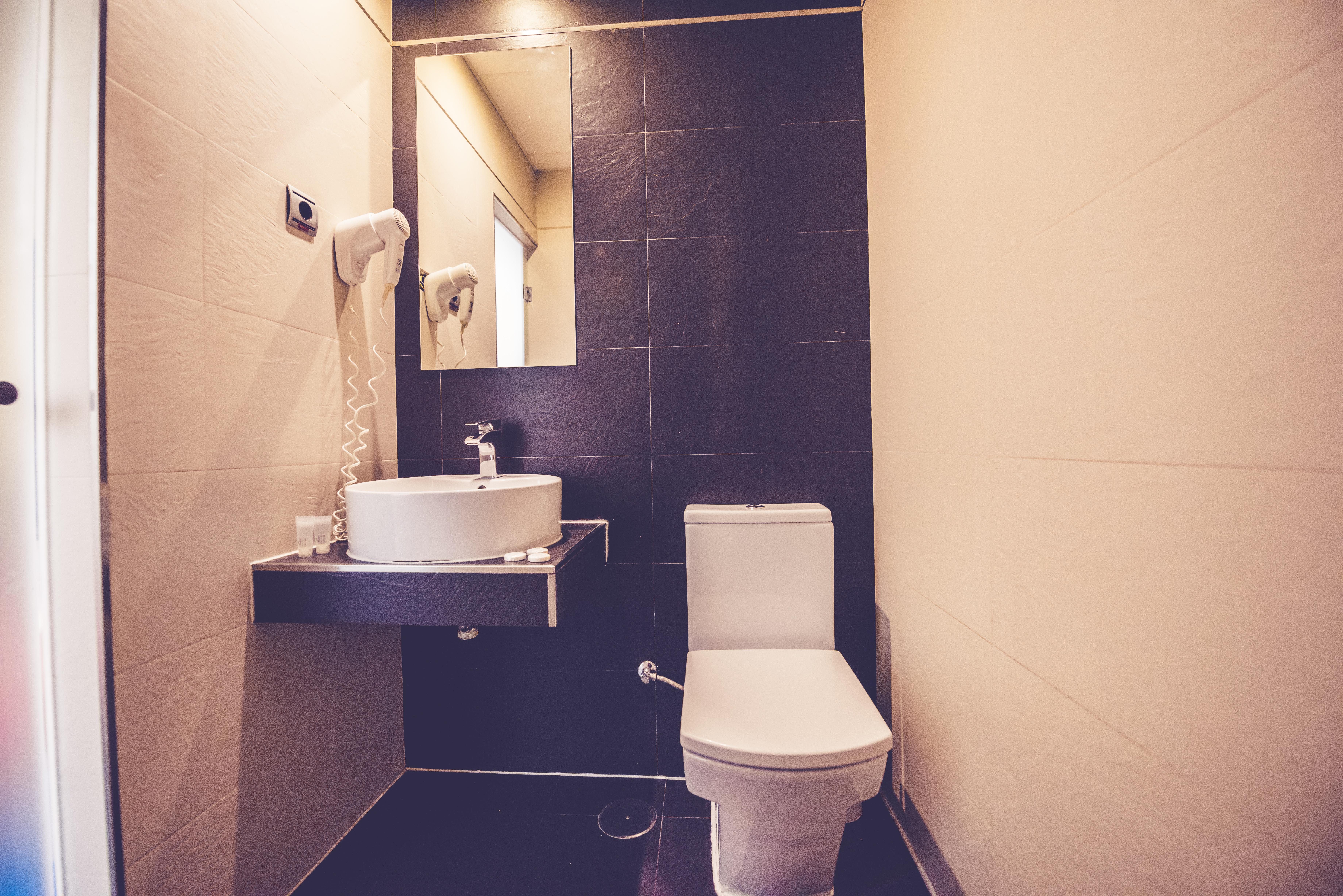 Hostal Sol Los Angeles Madrid Bagian luar foto
