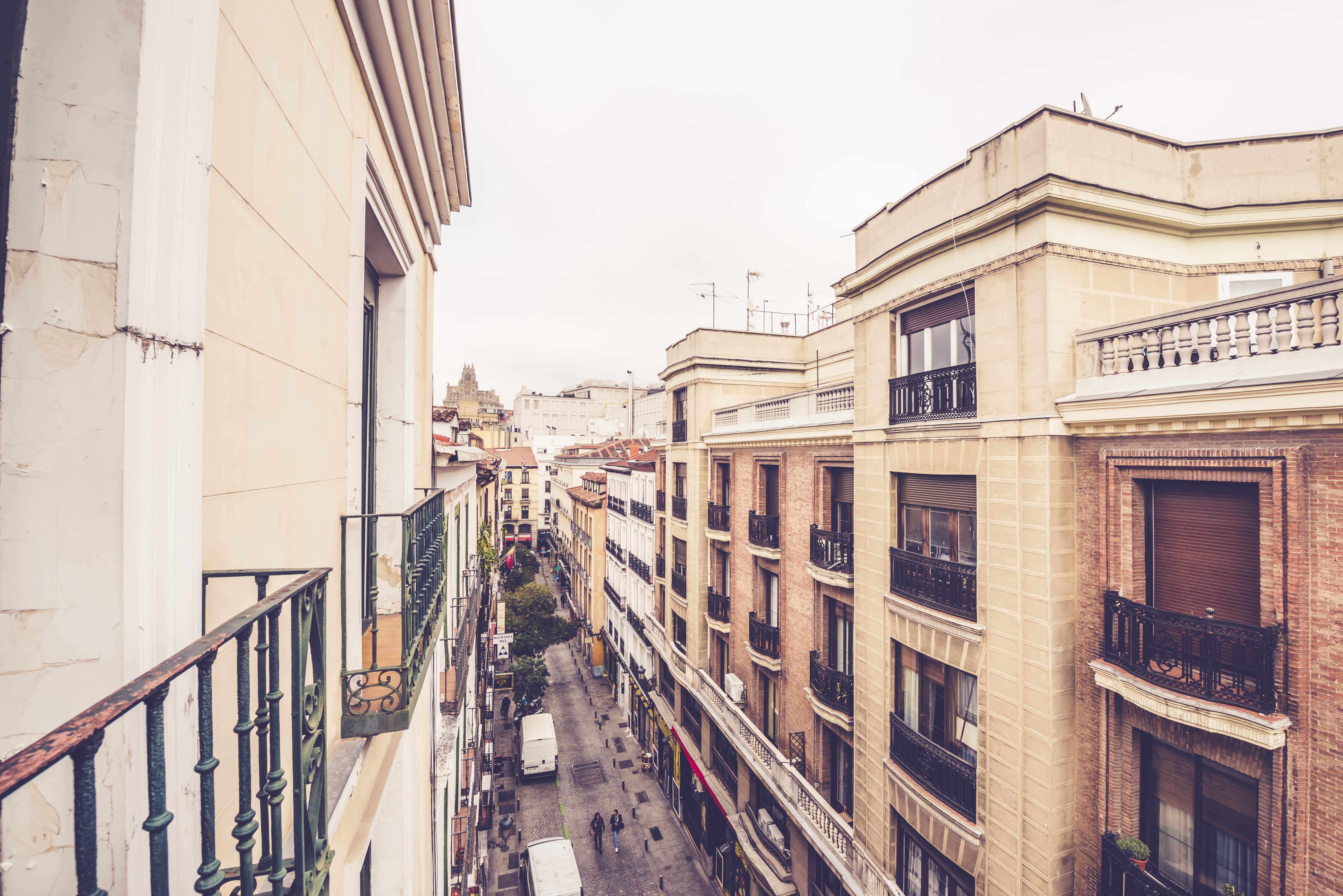 Hostal Sol Los Angeles Madrid Bagian luar foto