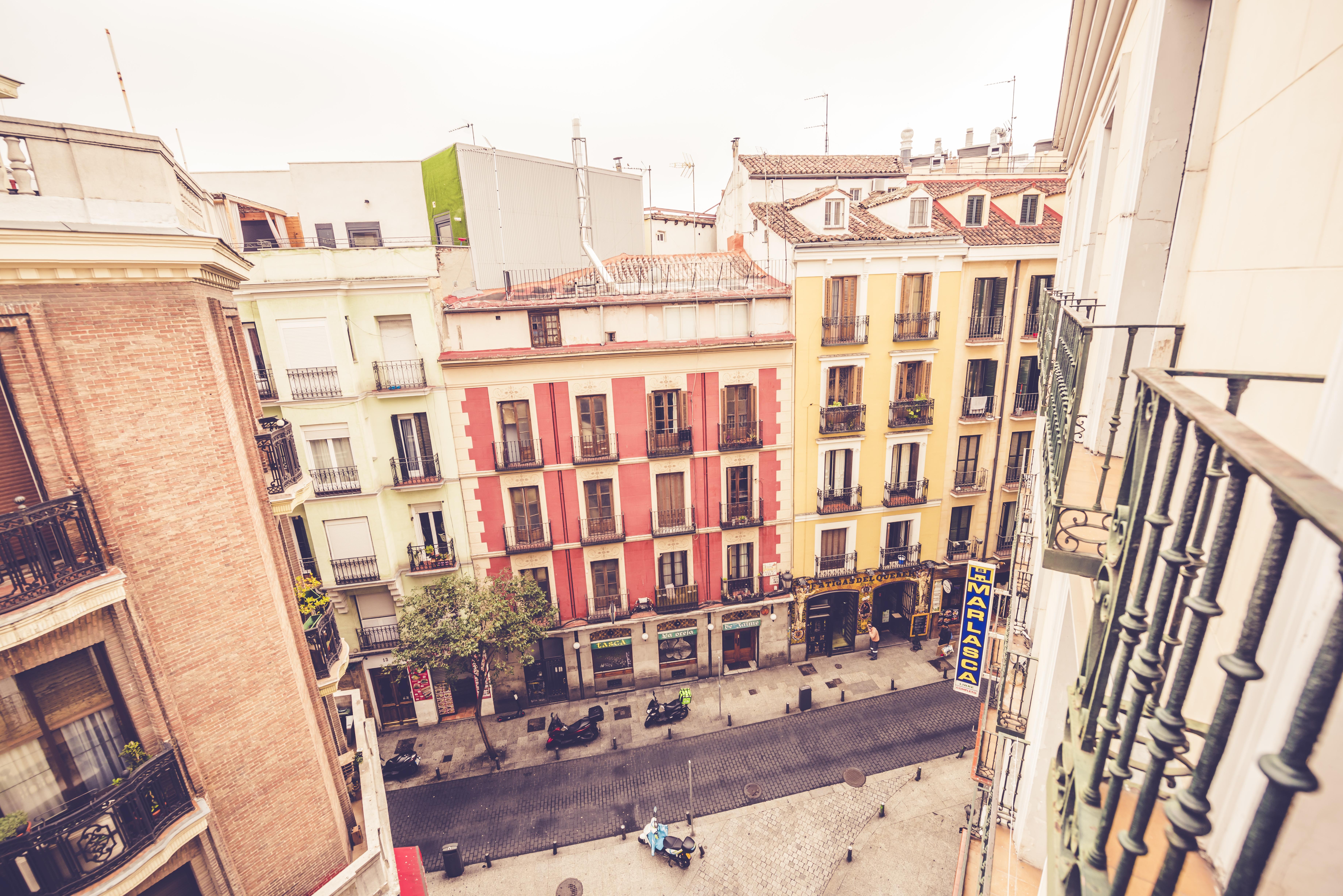 Hostal Sol Los Angeles Madrid Bagian luar foto